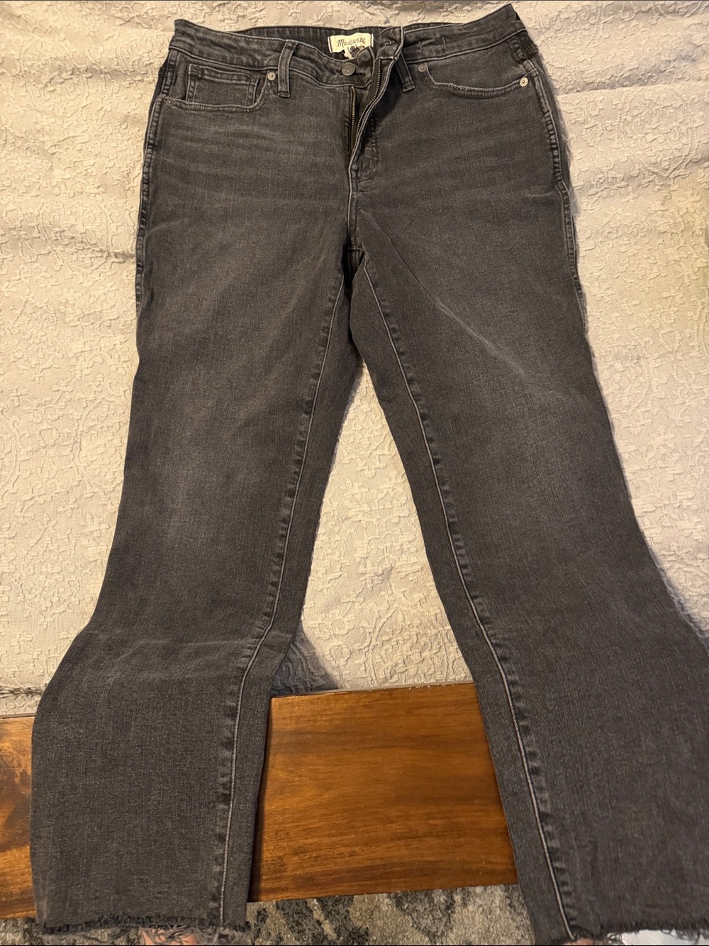 Madewell Women's Straight-Leg Jeans in Washed Black